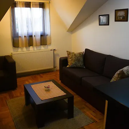 Apartment Royal